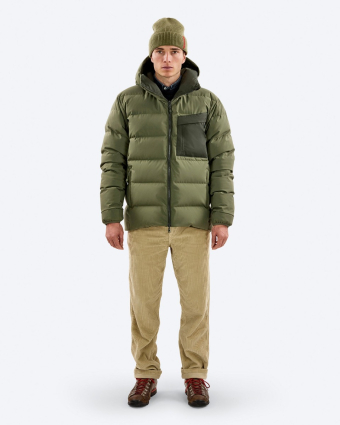 The Mountain Studio d-1_r-forest_green-winter_moss-windstopper_by_gore-tex_labs_reversible_down_jacket-down_jackets-the-mountain-studio-05.jpg